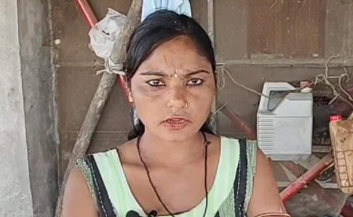 वडील कुचलेल्या डोक्यासह शरीर ओळखतात, तुरूंगात संशयित होते, नंतर आश्चर्यचकित होते