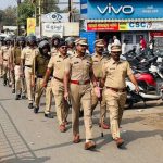 निवडणुकीच्या पार्श्वभूमीवर उरुळी कांचनमध्ये पोलिसांचा रूट मार्च